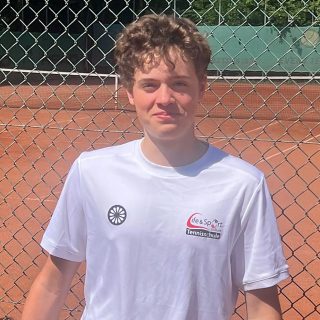 https://lesc-sport.de/isr/wp-content/uploads/2025/04/Carl-site2-320x320.jpg